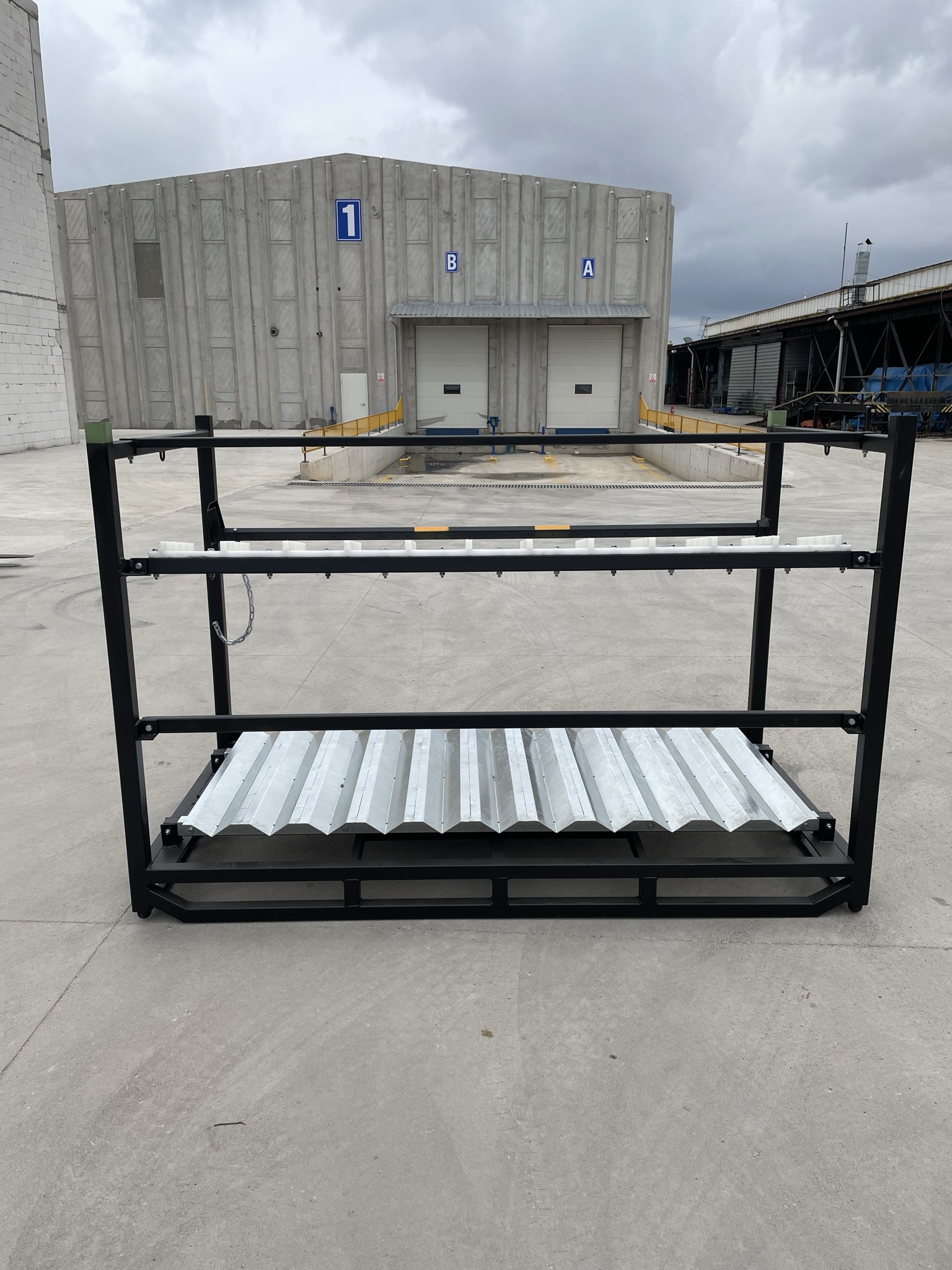 ÖZEL PARÇA TAŞIMA KONTEYNERİ-38