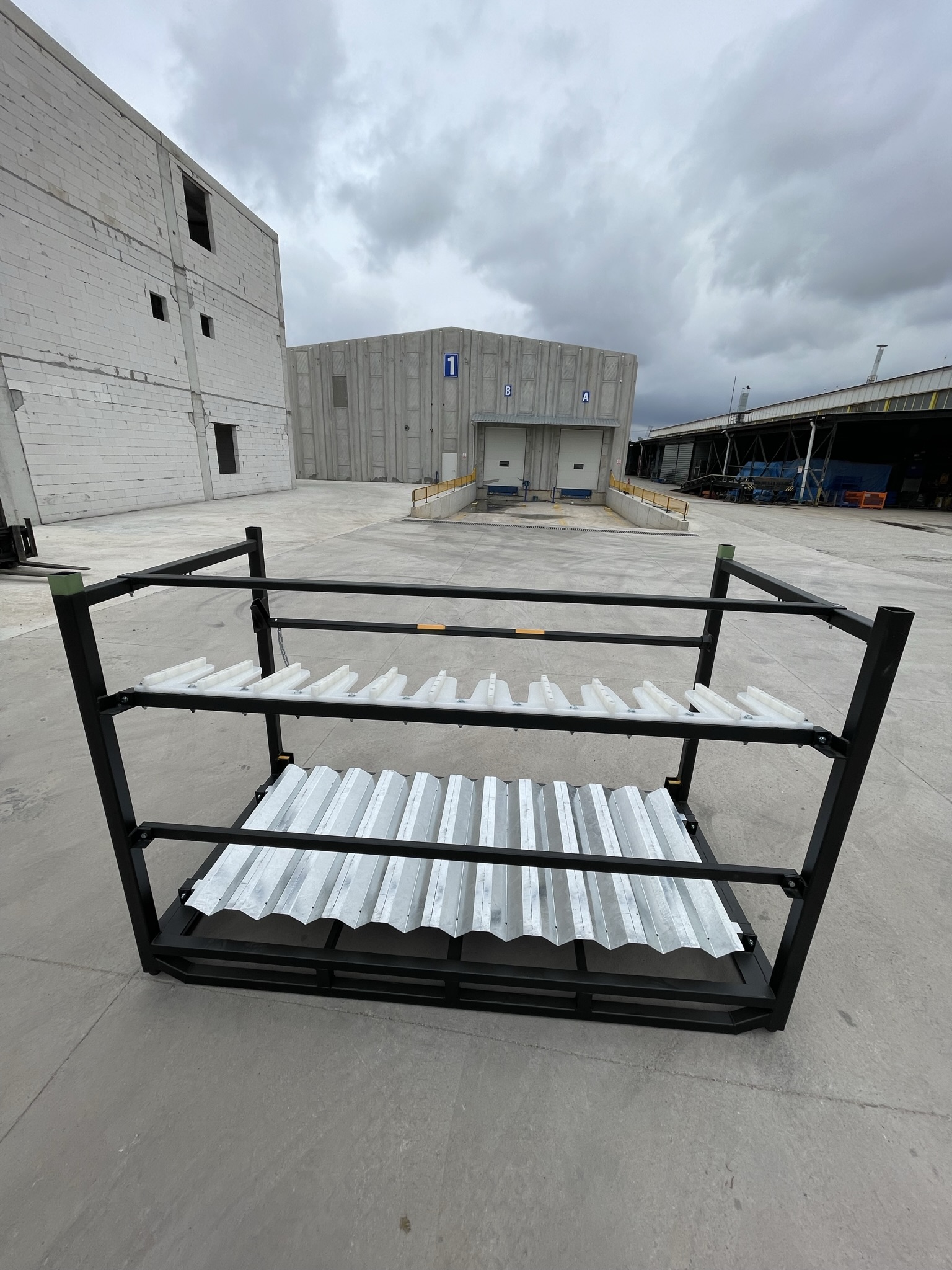 ÖZEL PARÇA TAŞIMA KONTEYNERİ-38