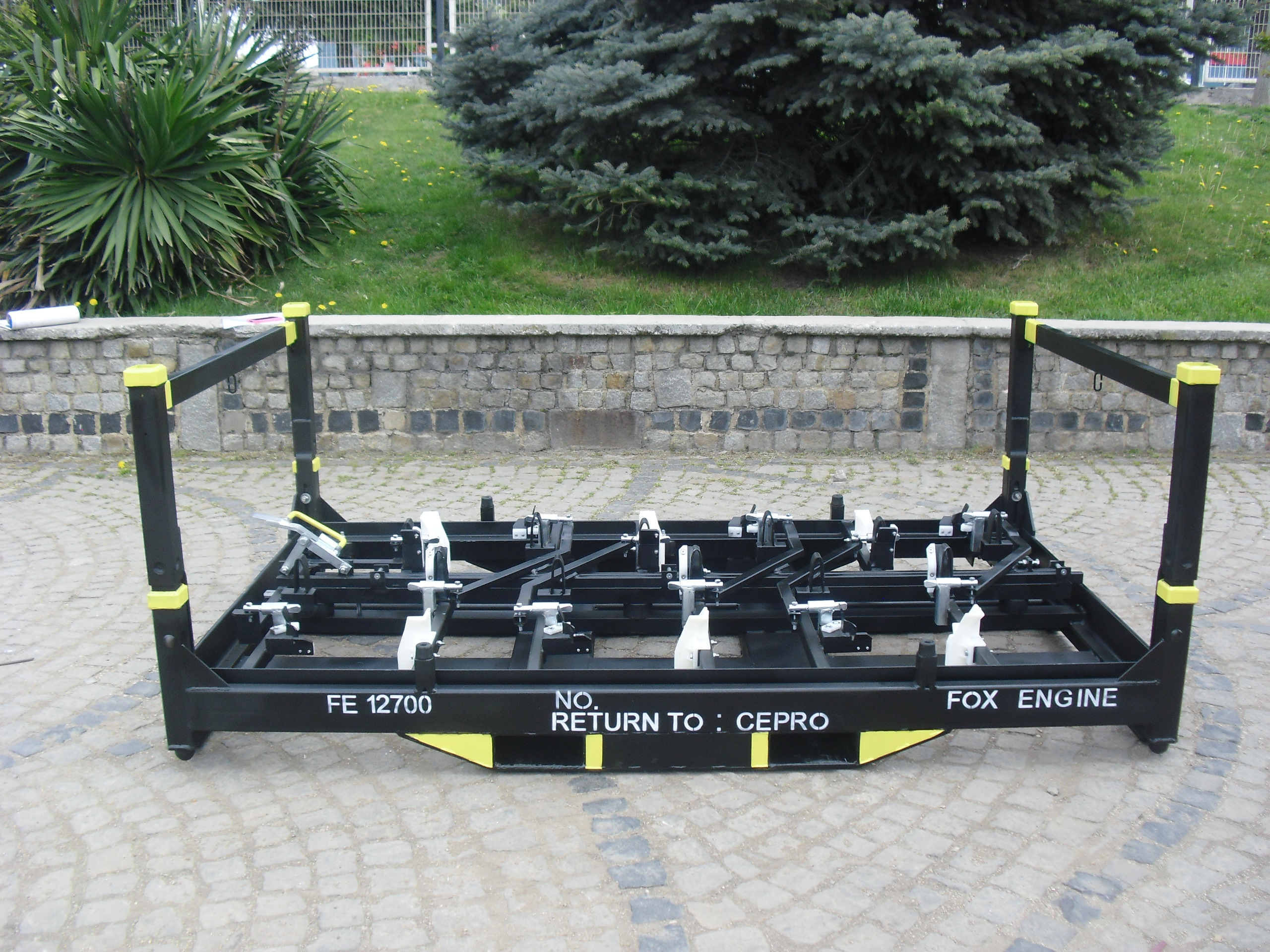 ÖZEL MOTOR TAŞIMA KONTEYNERİ-4